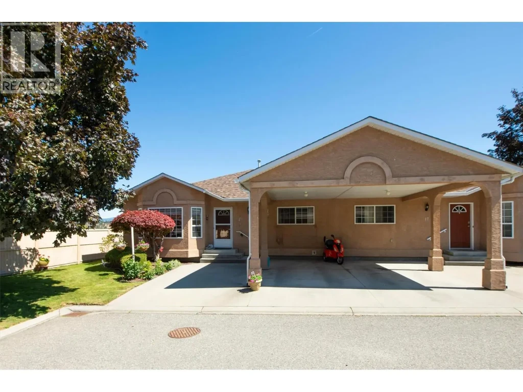 2210 Louie Drive Unit# 18, West Kelowna
